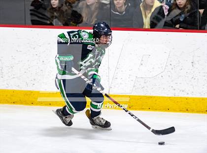 Thumbnail 2 in Lowell Catholic vs Lincoln-Sudbury ( MIAA Division 2 North 1st Round) photogallery.
