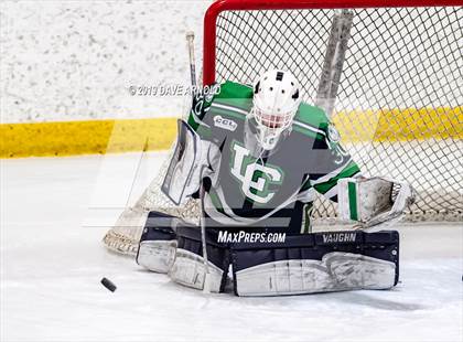 Thumbnail 3 in Lowell Catholic vs Lincoln-Sudbury ( MIAA Division 2 North 1st Round) photogallery.