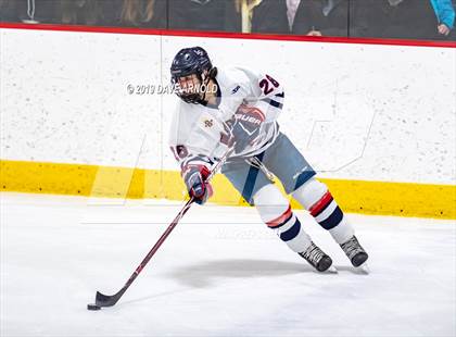 Thumbnail 1 in Lowell Catholic vs Lincoln-Sudbury ( MIAA Division 2 North 1st Round) photogallery.