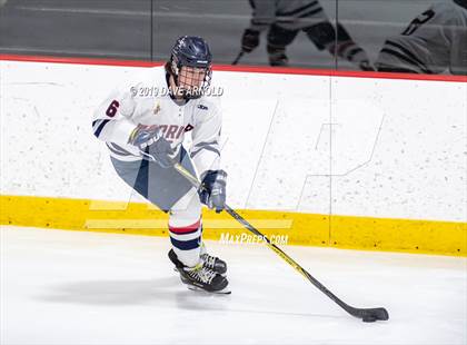 Thumbnail 3 in Lowell Catholic vs Lincoln-Sudbury ( MIAA Division 2 North 1st Round) photogallery.