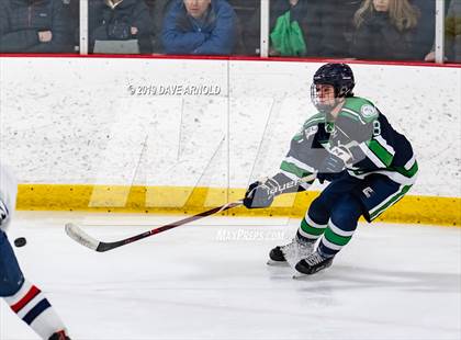 Thumbnail 2 in Lowell Catholic vs Lincoln-Sudbury ( MIAA Division 2 North 1st Round) photogallery.