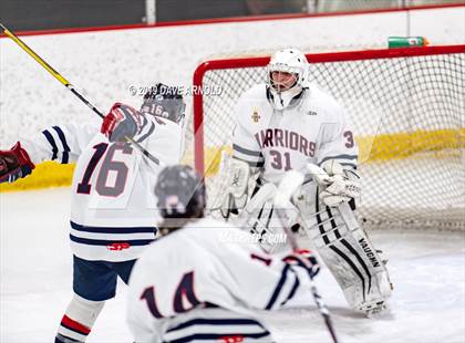 Thumbnail 2 in Lowell Catholic vs Lincoln-Sudbury ( MIAA Division 2 North 1st Round) photogallery.