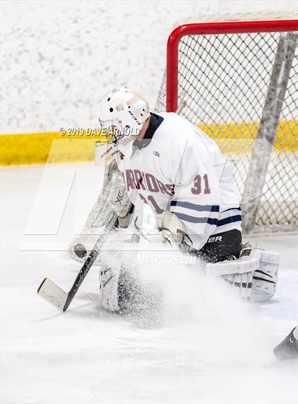 Thumbnail 2 in Lowell Catholic vs Lincoln-Sudbury ( MIAA Division 2 North 1st Round) photogallery.