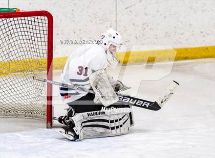 Thumbnail 2 in Lowell Catholic vs Lincoln-Sudbury ( MIAA Division 2 North 1st Round) photogallery.