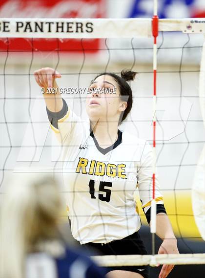 Thumbnail 1 in Lamar vs Fossil Ridge photogallery.