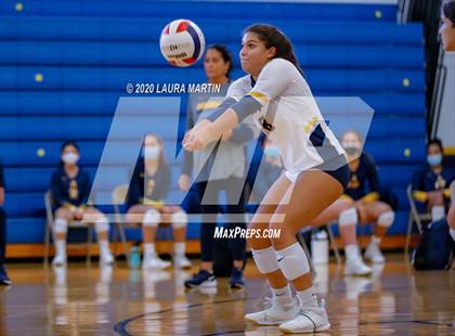 Thumbnail 3 in Cardinal Gibbons @ St. Thomas Aquinas photogallery.