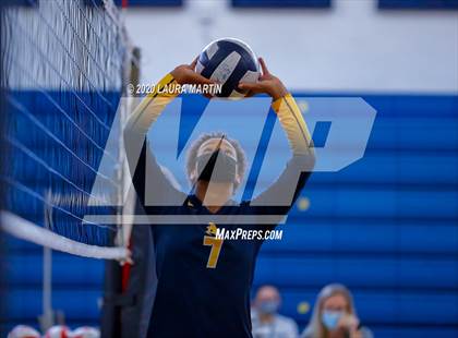Thumbnail 1 in Cardinal Gibbons @ St. Thomas Aquinas photogallery.