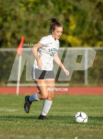 Thumbnail 3 in JV: Pentucket Regional @ Masconomet Regional photogallery.