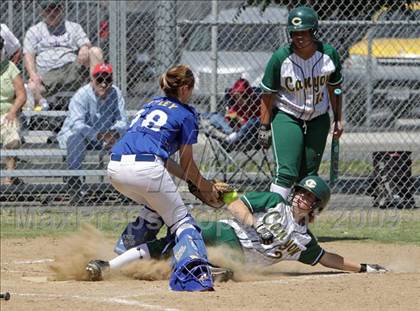 Thumbnail 1 in Nordhoff @ Canyon (Valley Classic) photogallery.