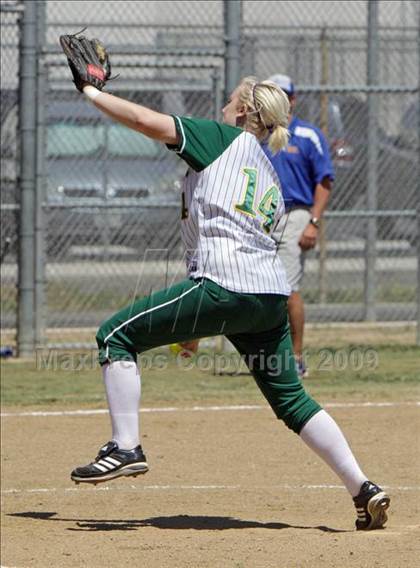 Thumbnail 1 in Nordhoff @ Canyon (Valley Classic) photogallery.