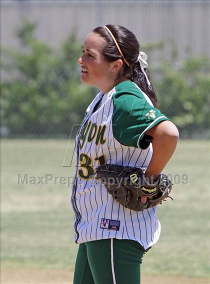 Thumbnail 1 in Nordhoff @ Canyon (Valley Classic) photogallery.