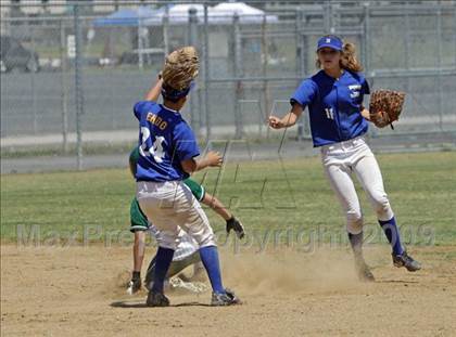 Thumbnail 3 in Nordhoff @ Canyon (Valley Classic) photogallery.