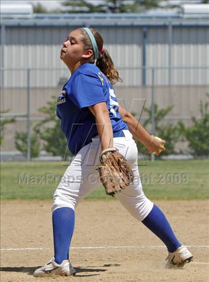 Thumbnail 3 in Nordhoff @ Canyon (Valley Classic) photogallery.