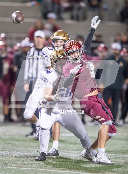 Thumbnail 1 in Mission Hills vs. St. Augustine (CIF SDS Football Championships) photogallery.