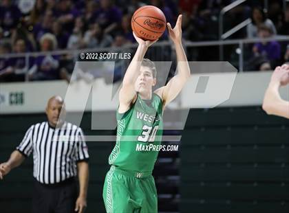 Thumbnail 1 in Western vs. Valley (OHSAA D4 Regional Semifinal) photogallery.