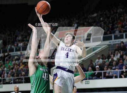 Thumbnail 3 in Western vs. Valley (OHSAA D4 Regional Semifinal) photogallery.