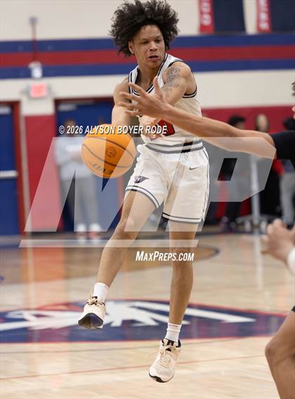 Thumbnail 1 in Providence @ Jordan photogallery.