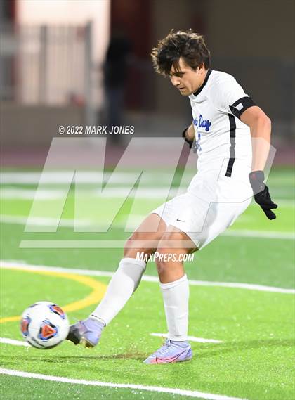 Thumbnail 3 in Phoenix Country Day vs. Thatcher (AIA 3A Semifinal)  photogallery.
