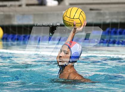 Thumbnail 1 in FR: Corona del Mar vs. Edison photogallery.