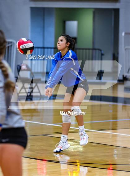 Thumbnail 1 in Stillwater @ Mustang photogallery.