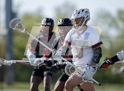 Thumbnail 1 in Oakland Mills @ Paint Branch photogallery.