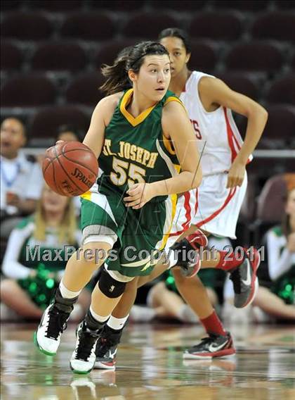 Thumbnail 2 in St. Joseph vs. Serra (CIF SoCal D3 Regional Final) photogallery.