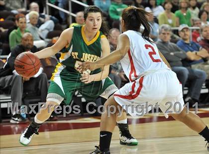Thumbnail 2 in St. Joseph vs. Serra (CIF SoCal D3 Regional Final) photogallery.