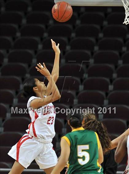 Thumbnail 1 in St. Joseph vs. Serra (CIF SoCal D3 Regional Final) photogallery.