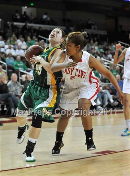 Thumbnail 3 in St. Joseph vs. Serra (CIF SoCal D3 Regional Final) photogallery.