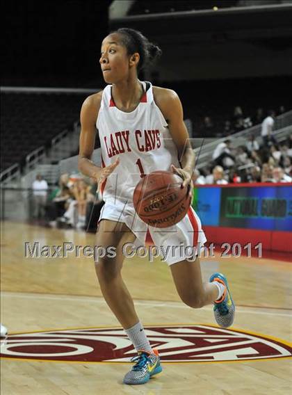 Thumbnail 1 in St. Joseph vs. Serra (CIF SoCal D3 Regional Final) photogallery.