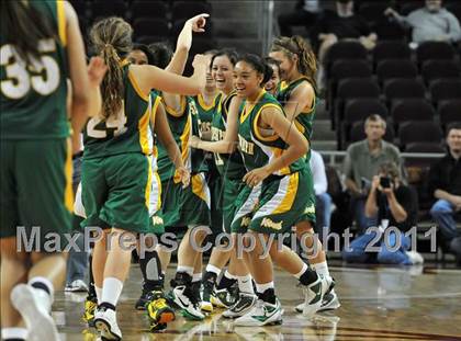 Thumbnail 2 in St. Joseph vs. Serra (CIF SoCal D3 Regional Final) photogallery.