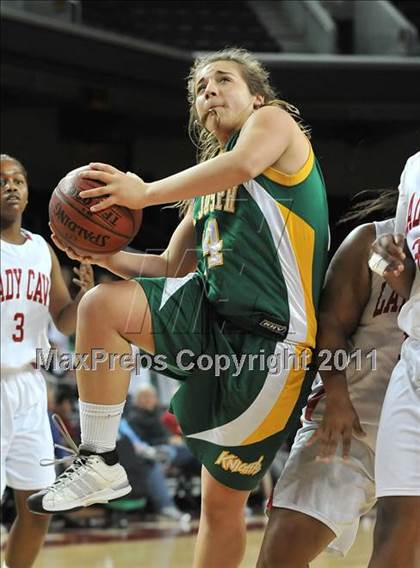 Thumbnail 1 in St. Joseph vs. Serra (CIF SoCal D3 Regional Final) photogallery.