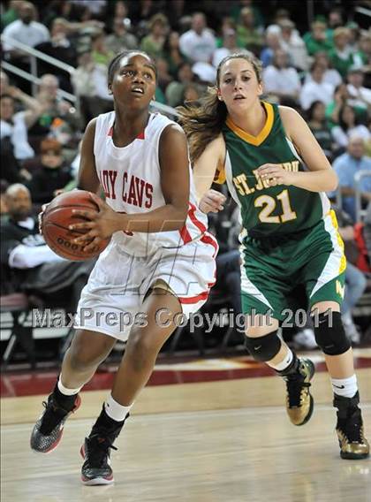 Thumbnail 1 in St. Joseph vs. Serra (CIF SoCal D3 Regional Final) photogallery.
