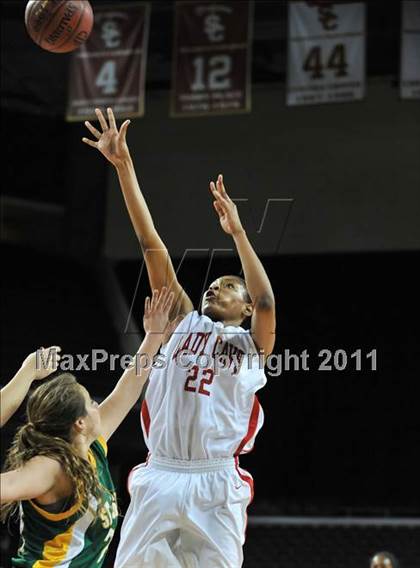 Thumbnail 2 in St. Joseph vs. Serra (CIF SoCal D3 Regional Final) photogallery.