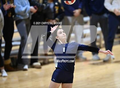 Thumbnail 2 in Flowery Branch vs. Marist (GHSA AAAA Championship) photogallery.