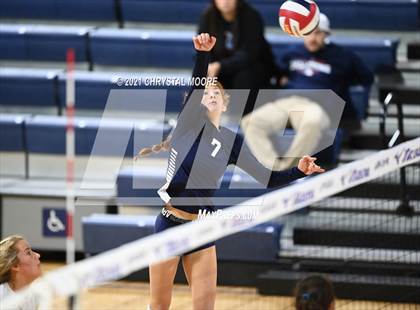 Thumbnail 2 in Flowery Branch vs. Marist (GHSA AAAA Championship) photogallery.