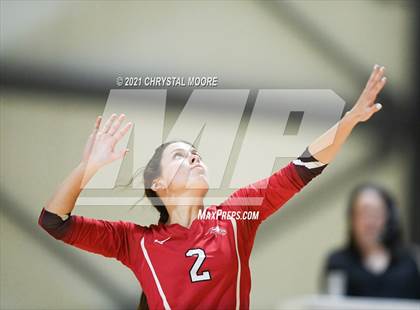 Thumbnail 3 in Flowery Branch vs. Marist (GHSA AAAA Championship) photogallery.