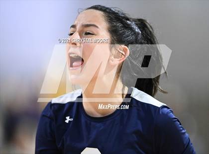 Thumbnail 3 in Flowery Branch vs. Marist (GHSA AAAA Championship) photogallery.