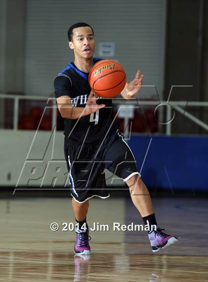 Thumbnail 2 in Dekaney vs. Rockwall (McDonald's Texas Invitational) photogallery.