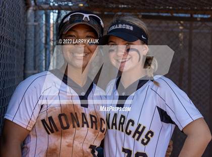 Thumbnail 1 in Valley Christian @ Archbishop Mitty photogallery.