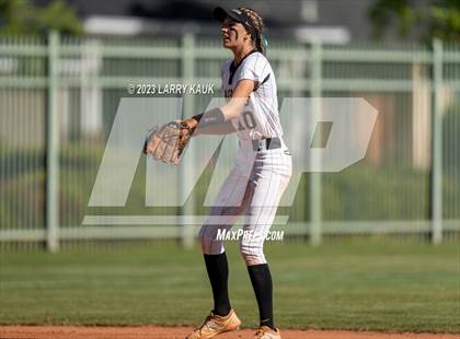 Thumbnail 2 in Valley Christian @ Archbishop Mitty photogallery.
