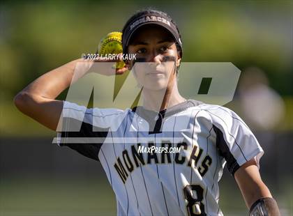 Thumbnail 1 in Valley Christian @ Archbishop Mitty photogallery.