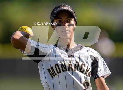 Thumbnail 2 in Valley Christian @ Archbishop Mitty photogallery.