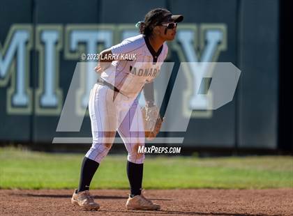 Thumbnail 1 in Valley Christian @ Archbishop Mitty photogallery.