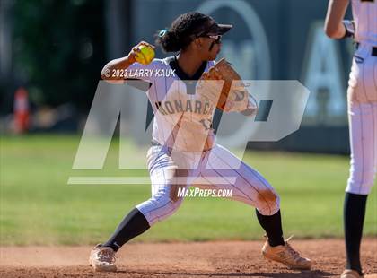 Thumbnail 2 in Valley Christian @ Archbishop Mitty photogallery.