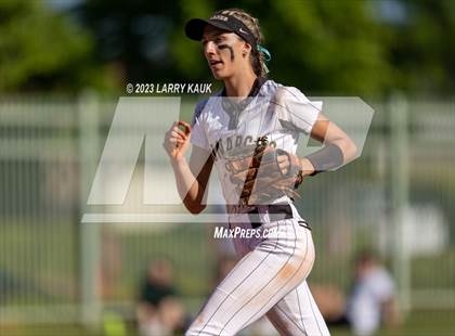 Thumbnail 2 in Valley Christian @ Archbishop Mitty photogallery.