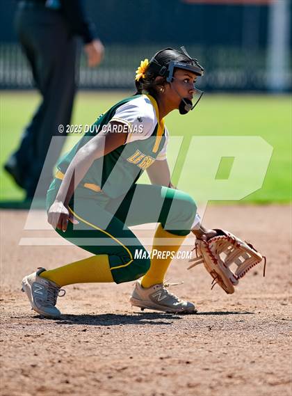 Thumbnail 2 in Argonaut vs. Le Grand (CIF SJS D6 Final) photogallery.
