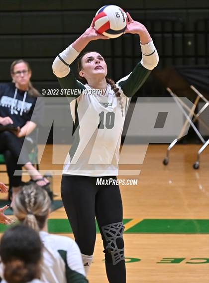 Thumbnail 3 in Green Hope @ Cardinal Gibbons photogallery.