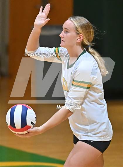 Thumbnail 2 in Green Hope @ Cardinal Gibbons photogallery.