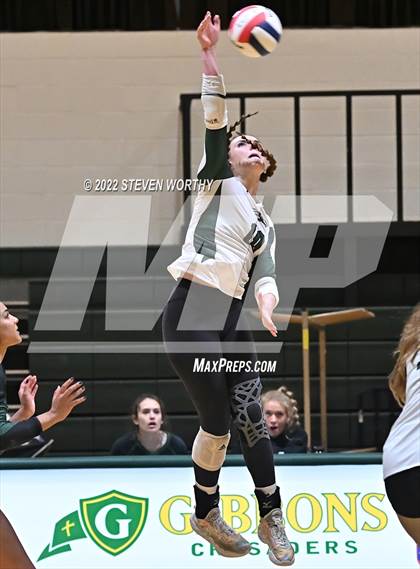 Thumbnail 2 in Green Hope @ Cardinal Gibbons photogallery.